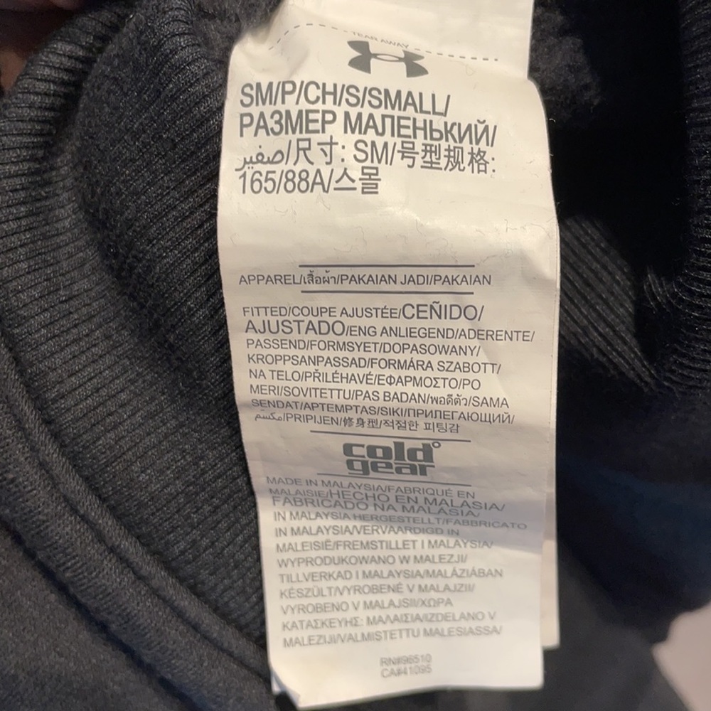 Under Armour hoodie - Picture 3 of 5